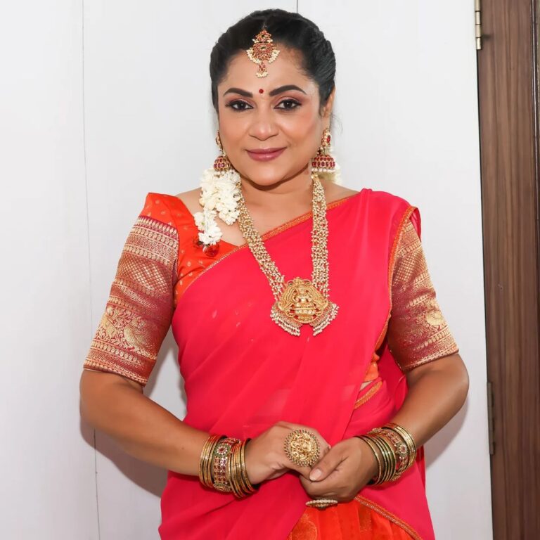 Traditional Look Of Actress Uma Riyaz