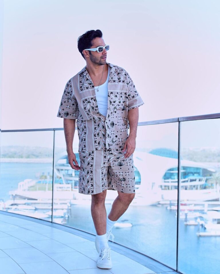 Dashing Look Of Actor Varun Dhawan