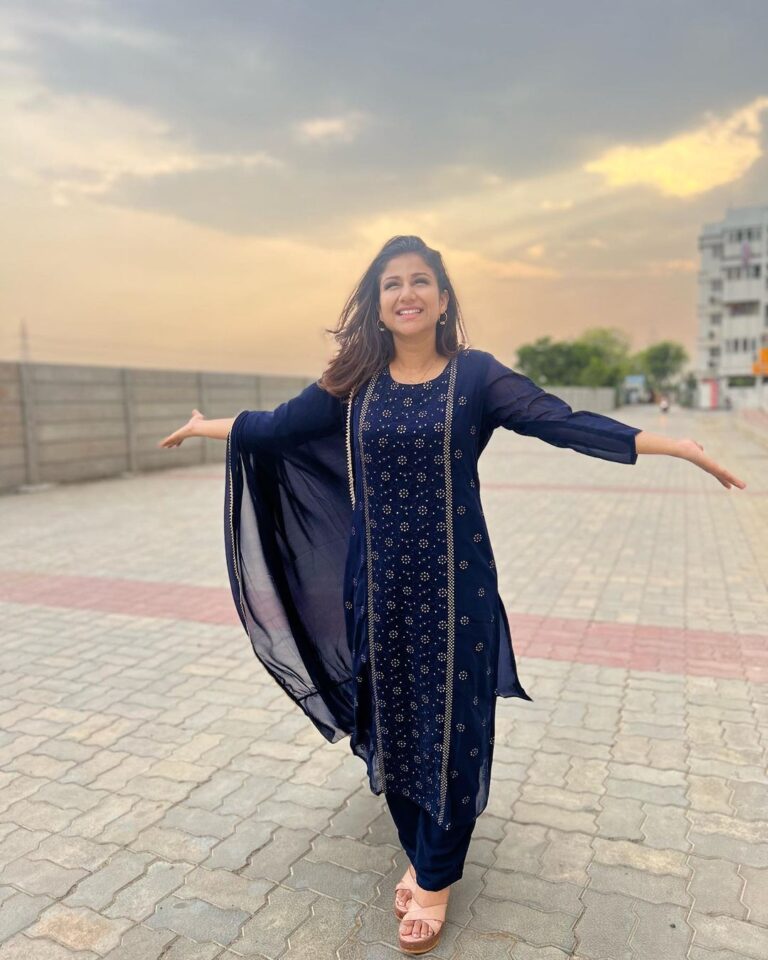 Actress Alya Manasa In Blue Salwar