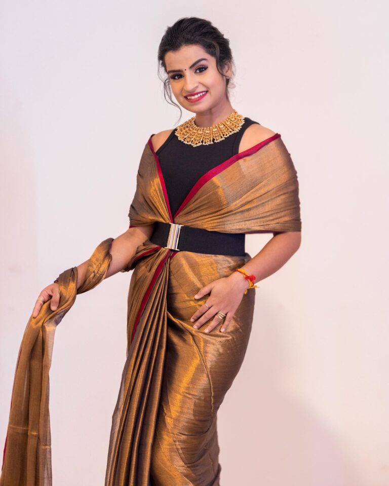 Classic Look Of Sivaangi Krishnakumar In Traditional Outfit