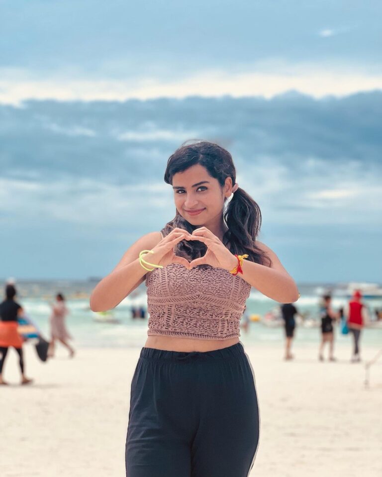 Latest Clicks Of Sivaangi Krishnakumar In Koh Larn Island