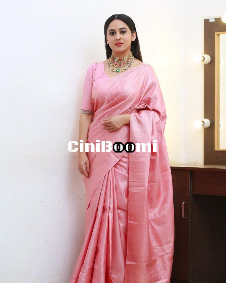 Beautiful Looking Miya George In Pink Saree