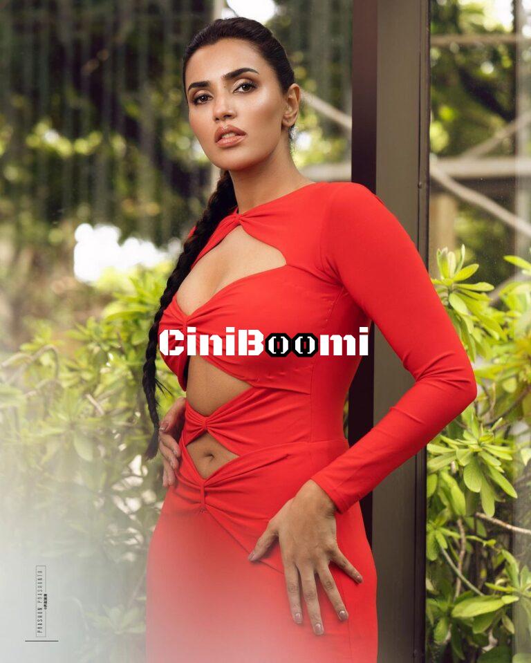 Sizzling Pics Of Actress Akshara Gowda