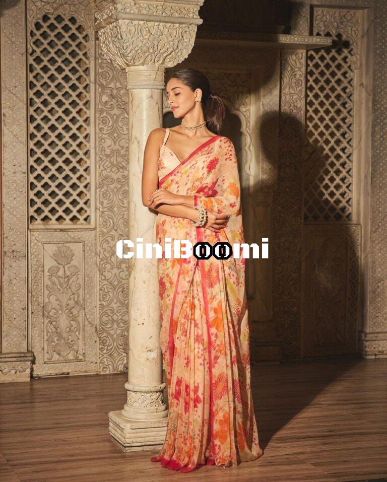 Dazzling Look Of Actress Ananya Panday In Saree