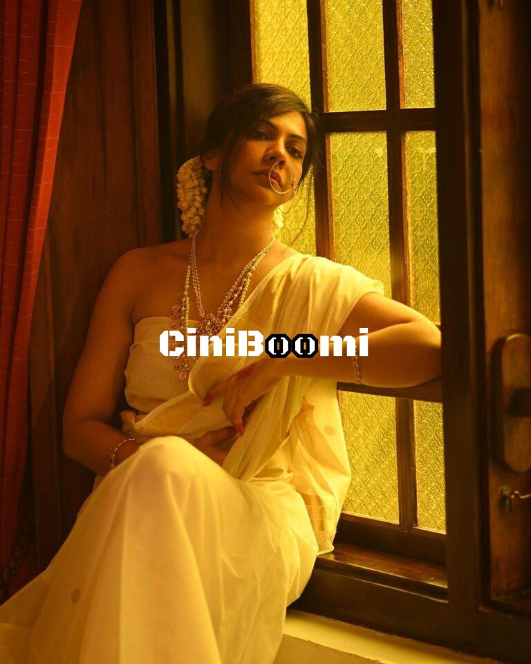 Onam Special Clicks Of Actress Madonna Sebastian