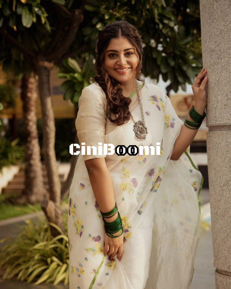 Actress Manjima Mohan Enjoying The Vibes Of Onam Festival