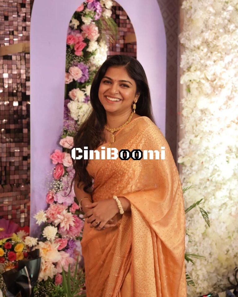 Elegant Look Of Actress Raveena Ravi In Saree