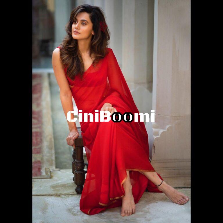 Sizzling Pics Of Actress Taapsee In Red Saree