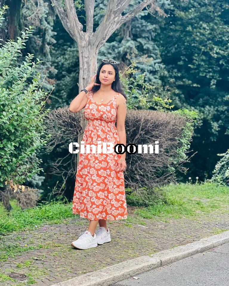 Actress Janani Ashok Kumar Enjoying A Serene Vacation In Milan, Italy
