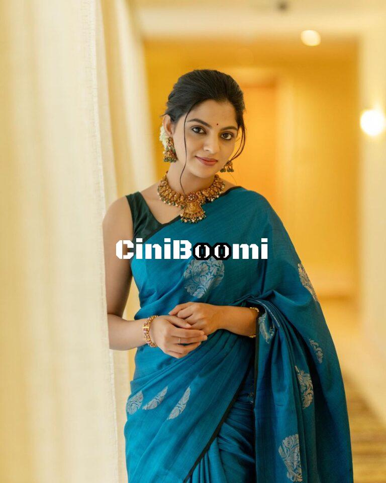 Actress Nikhila Vimal Oozes Ethereal Beauty In Blue Saree