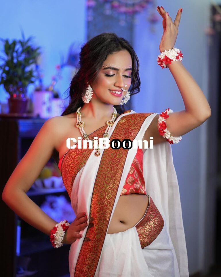 Actress Nisha Guragain Redefines Beauty In Traditional Outfit