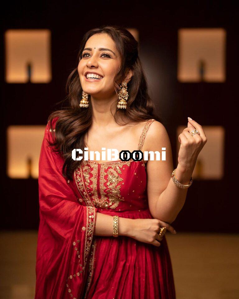 Actress Raashii Khanna Unleashes Her Charisma In Appealing Outfit