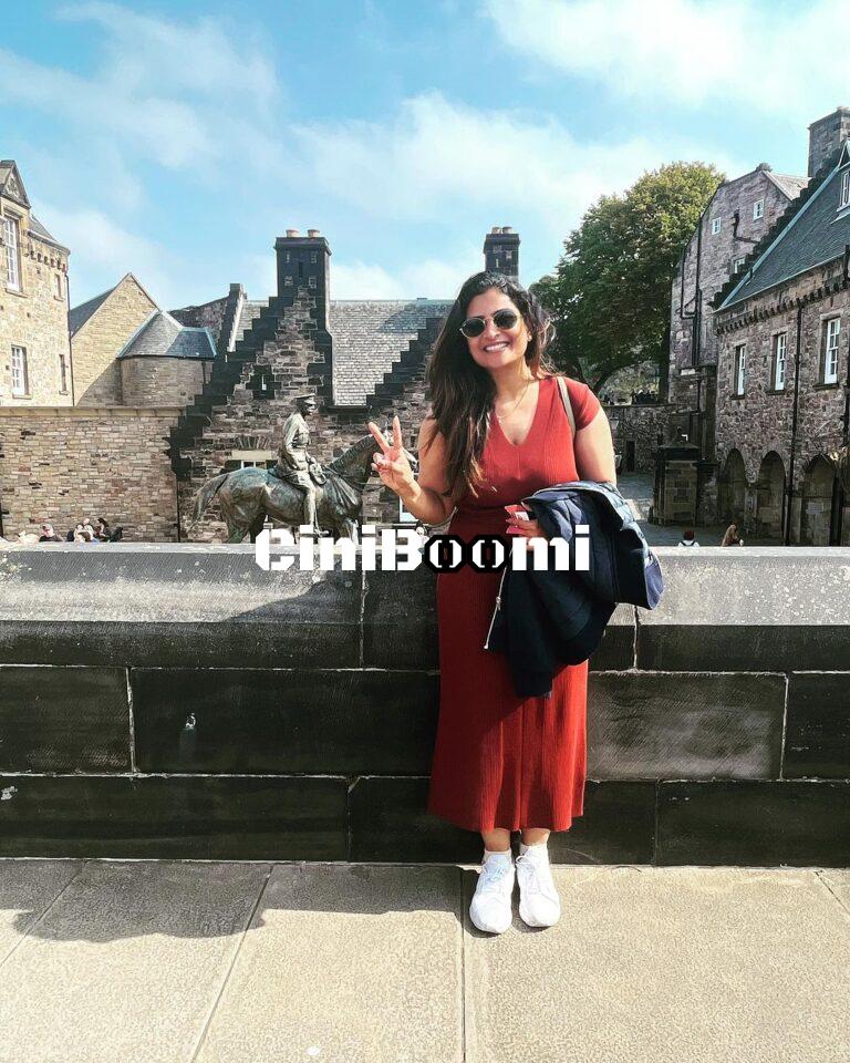 VJ Maheswari’s Day Out In Edinburgh, Scotland