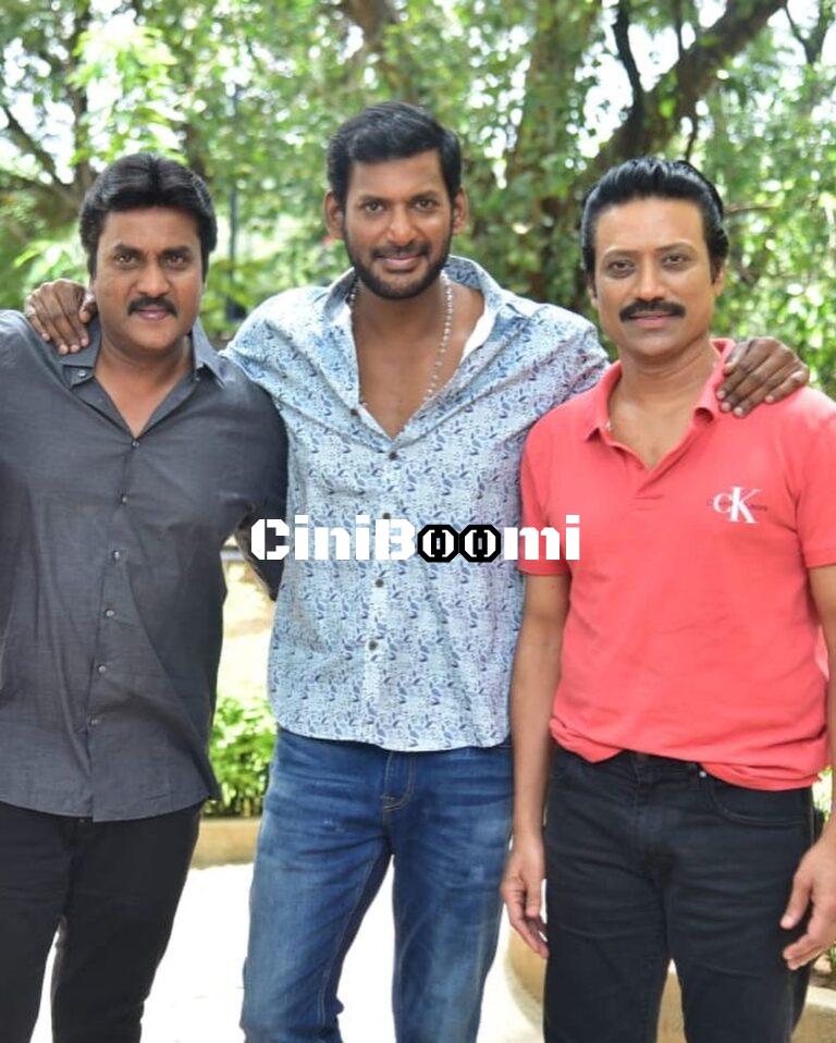 Actor Vishal With The Team Of ‘Mark Antony’ In Hyderabad