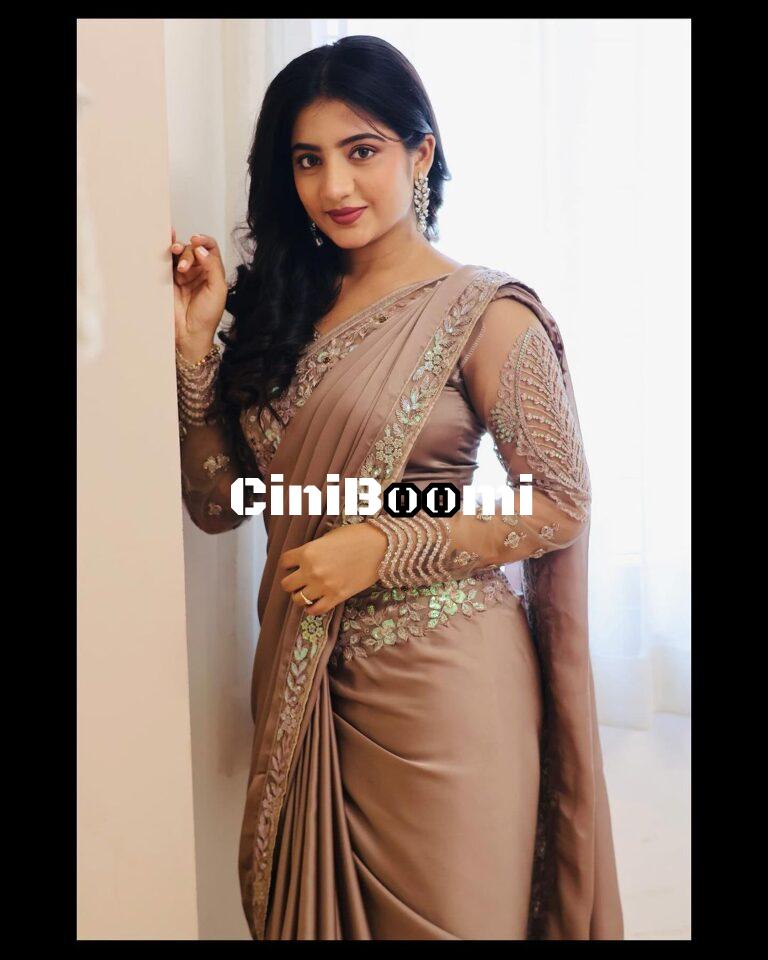 Actress Hima Bindhu Oozes Charm In Traditional Outfit