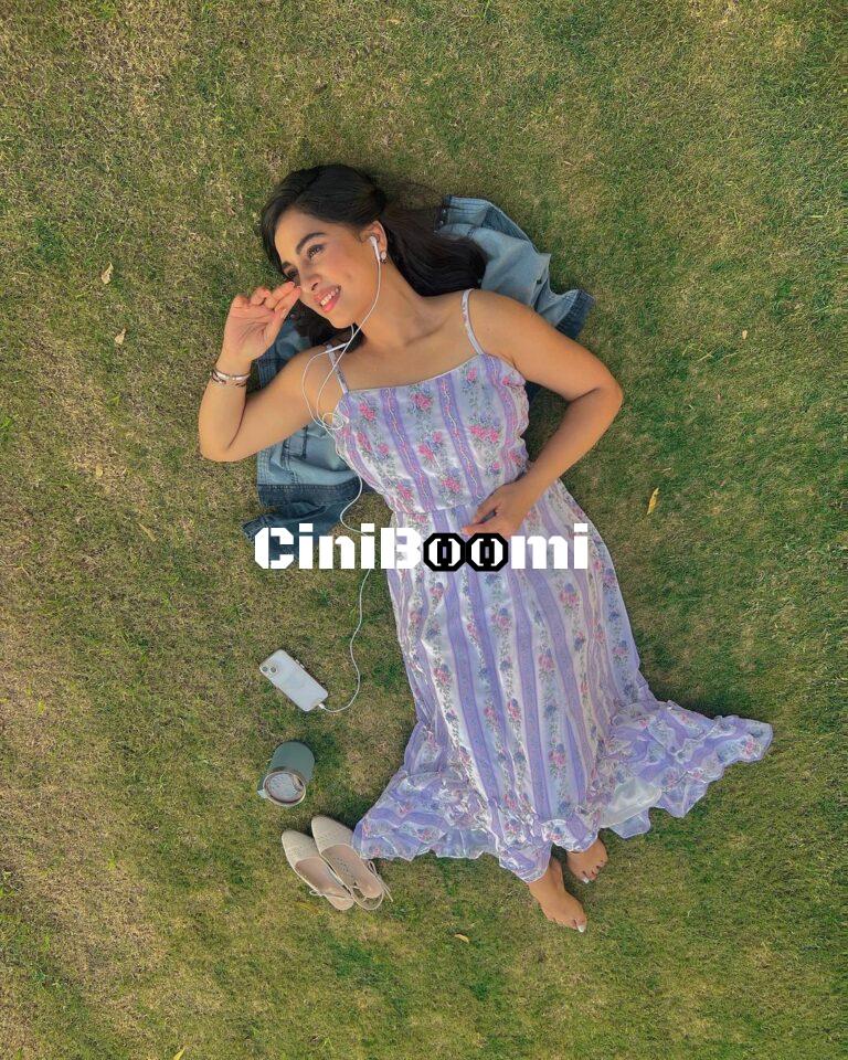 Actress Srushti Dange Loves Listening To Music