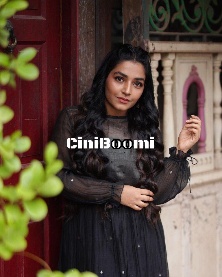 Casual Clicks Of Actress Rajisha Vijayan