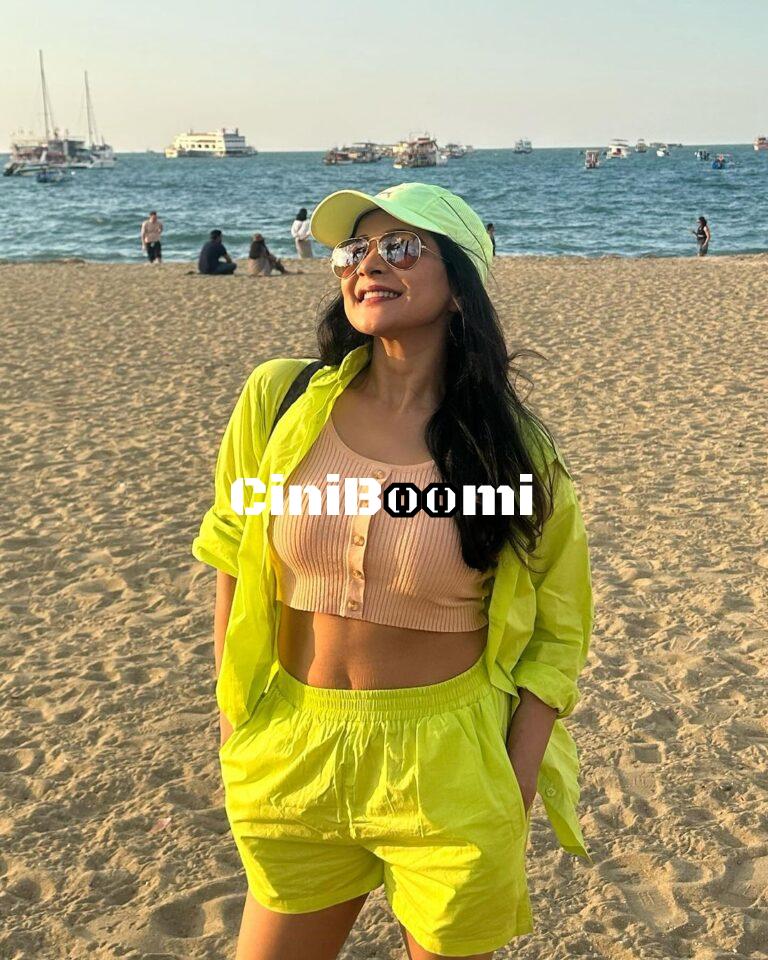 Actress Sakshi Agarwal Chases The Sun-Kissed Glow In Pattaya, Thailand