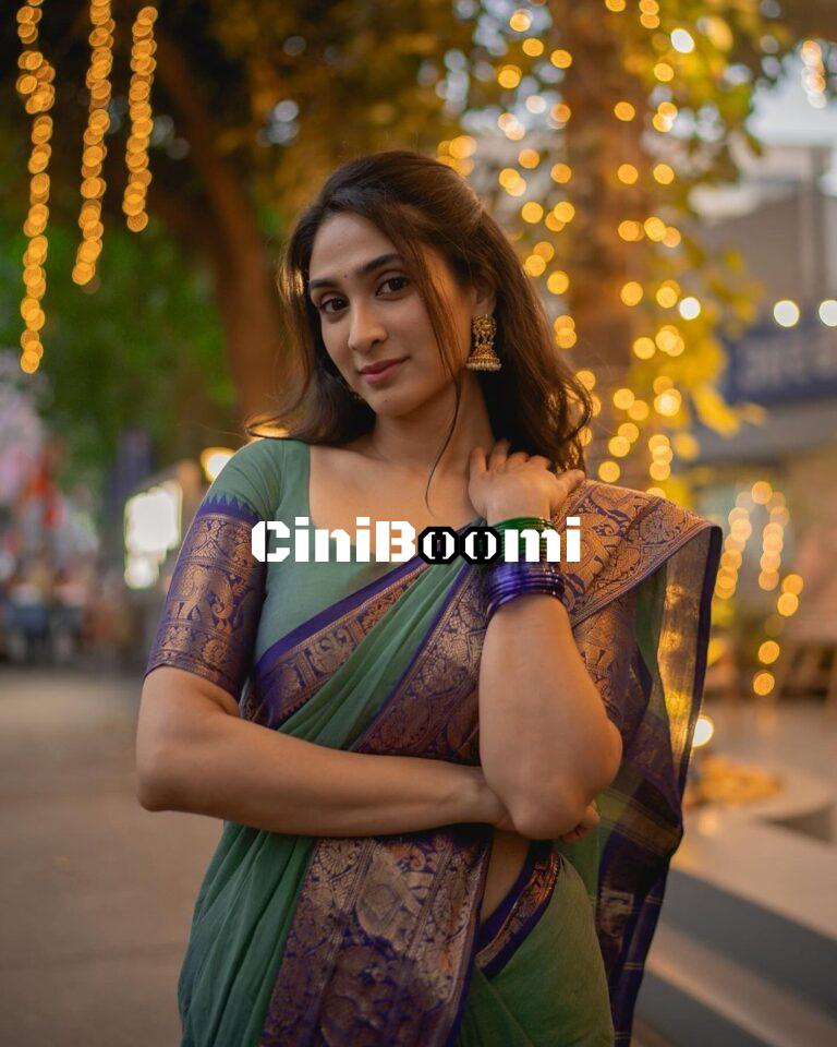 Actress Deepti Sati Redefines Beauty In Traditional Outfit