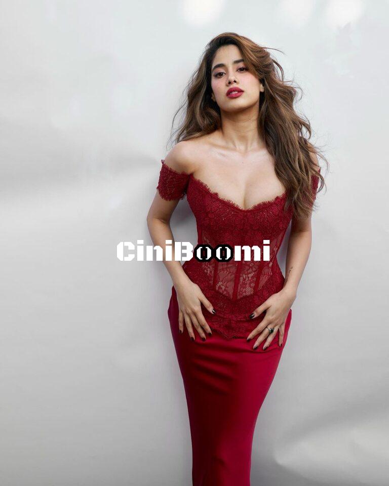 Actress Janhvi Kapoor Looks Flawless In Her Recent Clicks