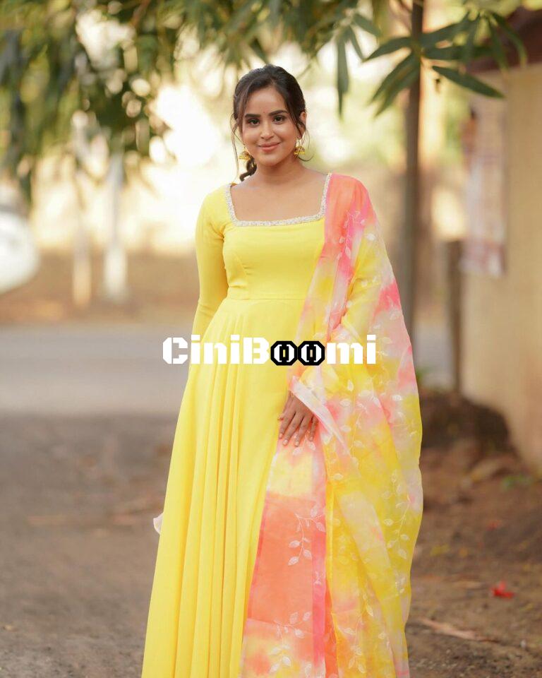 Actress Kanmani Manoharan Dazzles In Yellow Outfit
