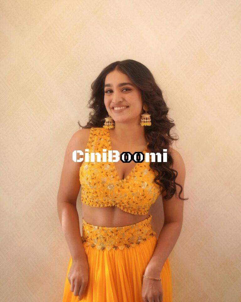 Actress Saniya Iyappan Radiates Glam In Yellow Outfit