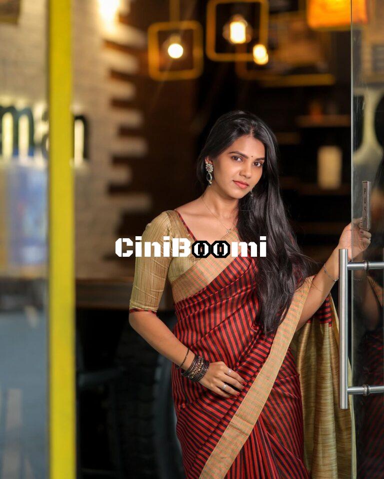 Actress Shathiga Looks Flawless In Saree