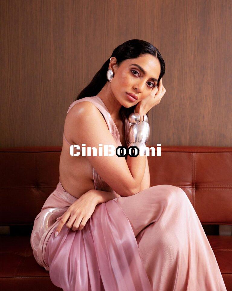 Actress Sobhita Dhulipala Shines Radiantly In Stunning Outfit