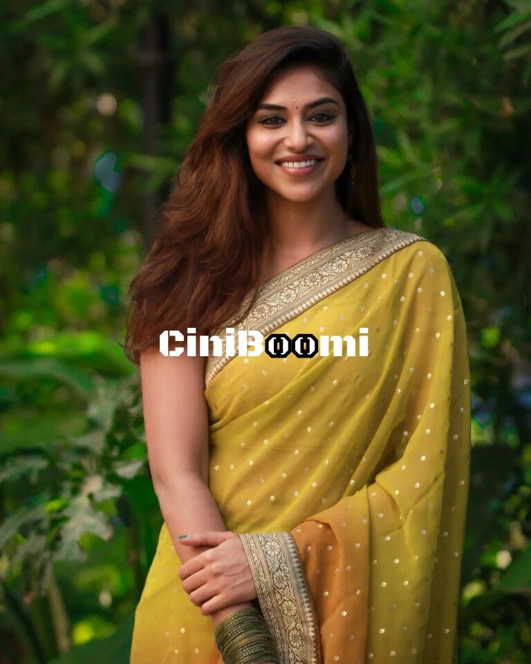 Actress Indhuja Ravichandran Looks Flawless In Yellow Saree