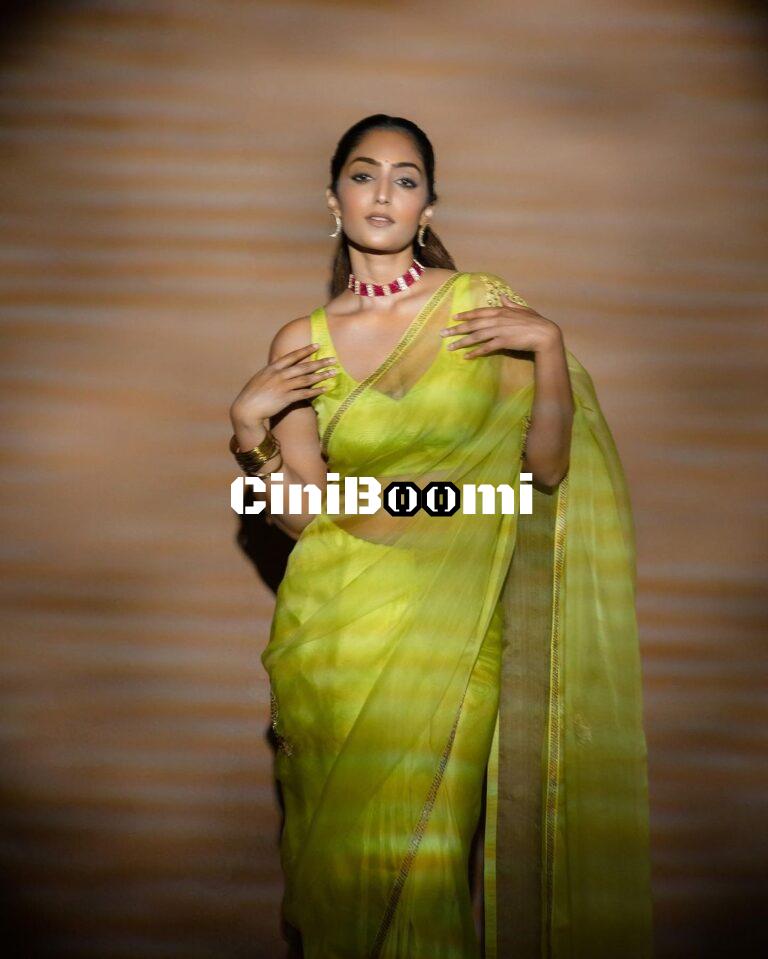 Actress Reba Monica John Serves Traditional Glam In Green Saree