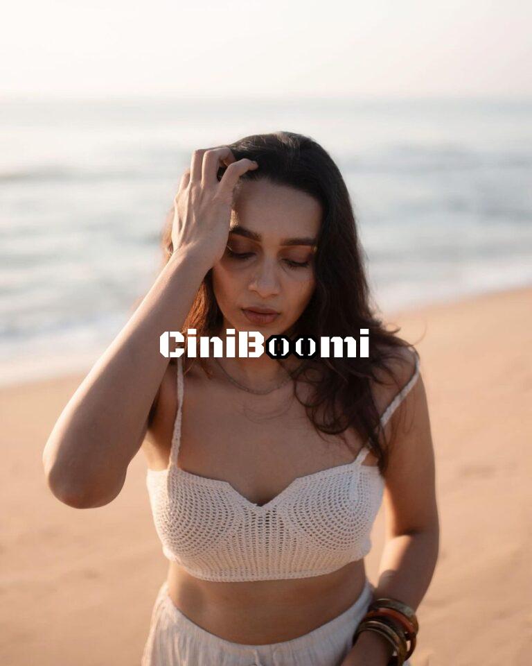 Actress Sanjana Shares Her Day Out At The Beach