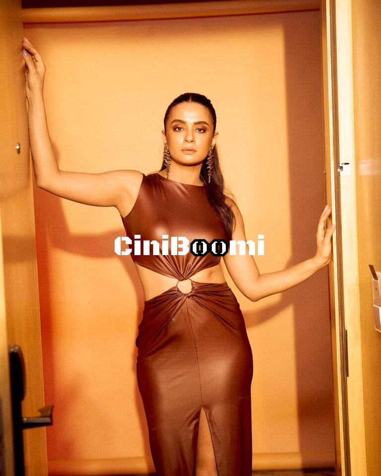 Actress Surveen Chawla Lights Up The Internet With Her Latest Clicks