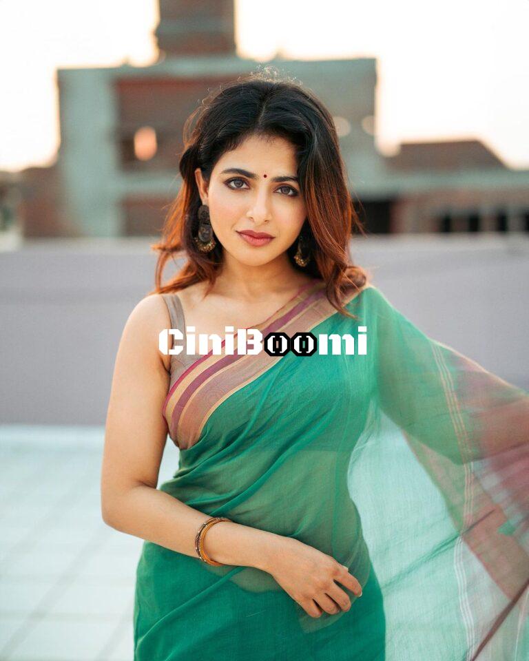 Actress Iswarya Menon Oozes Charm In Green Saree