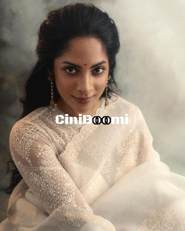 Actress Sriya Reddy Unleashes Her Charisma In White Saree
