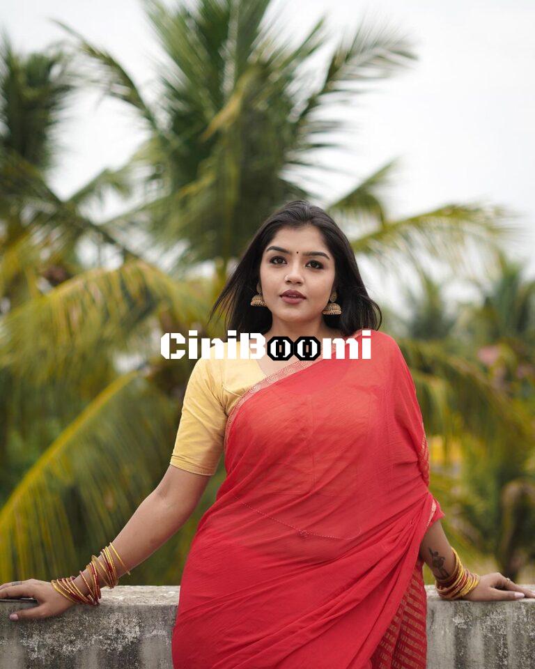 Actress Suveta Shrimpton Dazzles In Red Saree