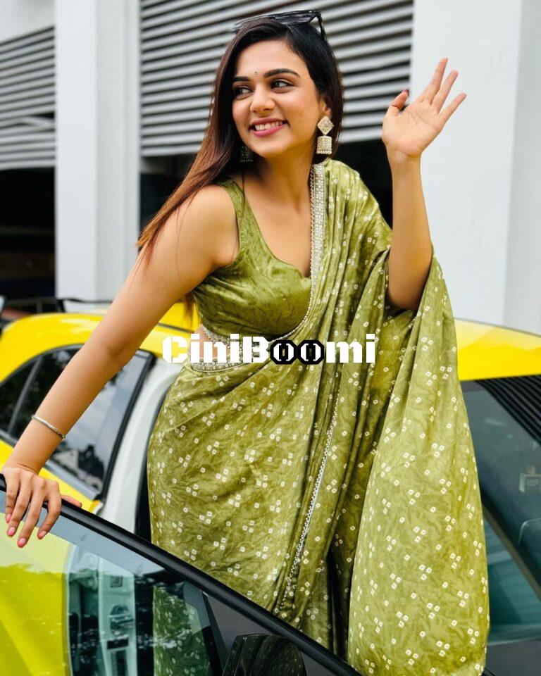 Actress Bhavya Trikha Serves Traditional Glam In Saree