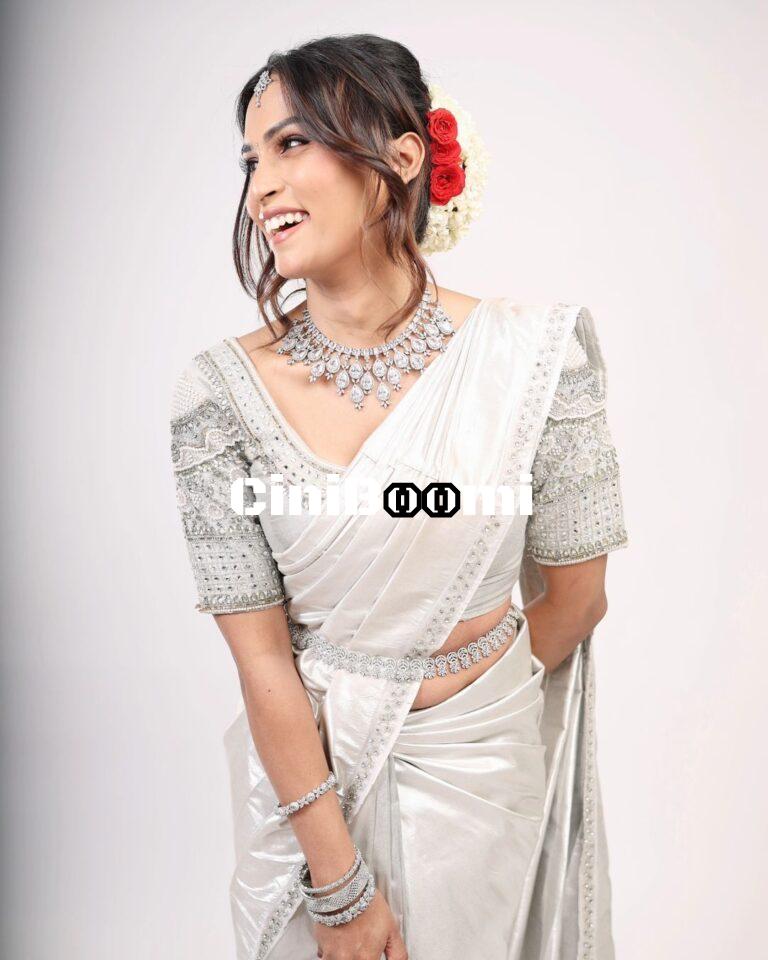 Actress Shivin Ganesan Exudes Charm In Traditional Outfit