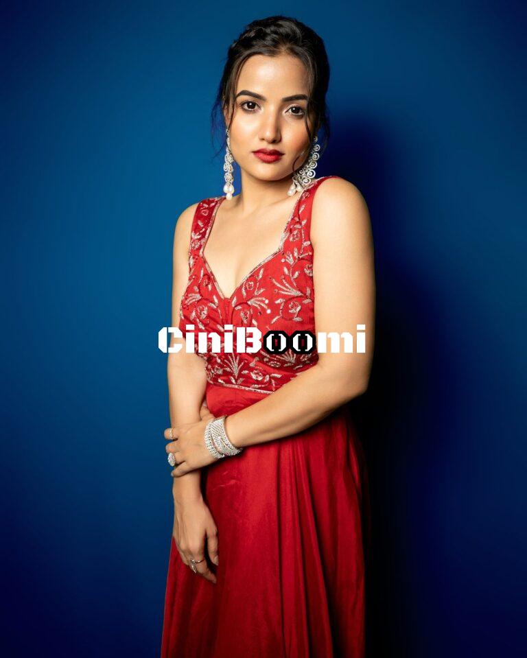 Actress Siri Hanumanth Lights Up The Internet With Her Clicks In Red Outfit