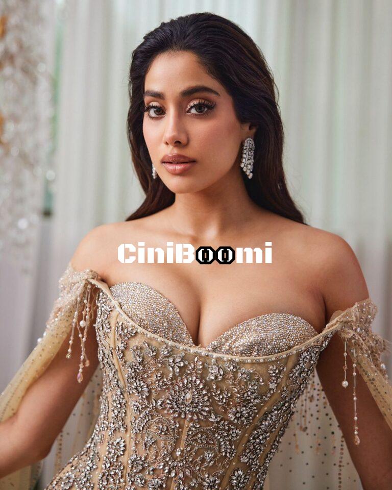 Actress Janhvi Kapoor Looks Jaw-Dropping In Her Recent Snaps