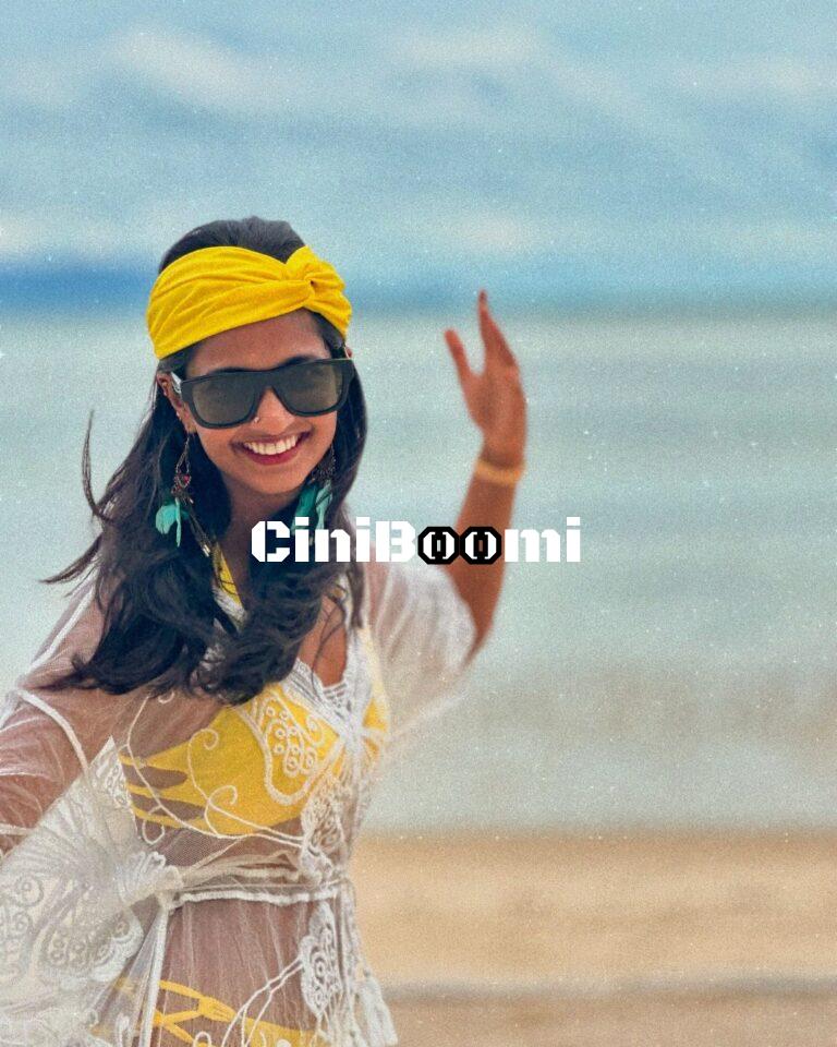 Actress Keerthi Pandian Enjoys Her Day Out At A Beach