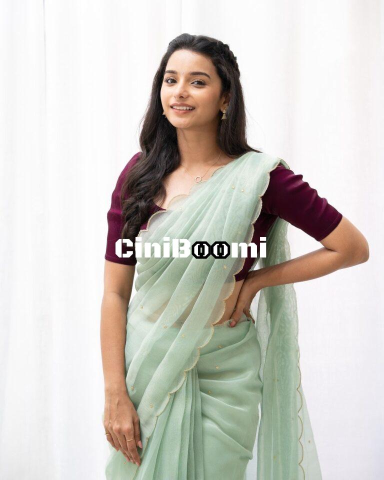 Actress Lavanya Oozes Charm in Green Saree