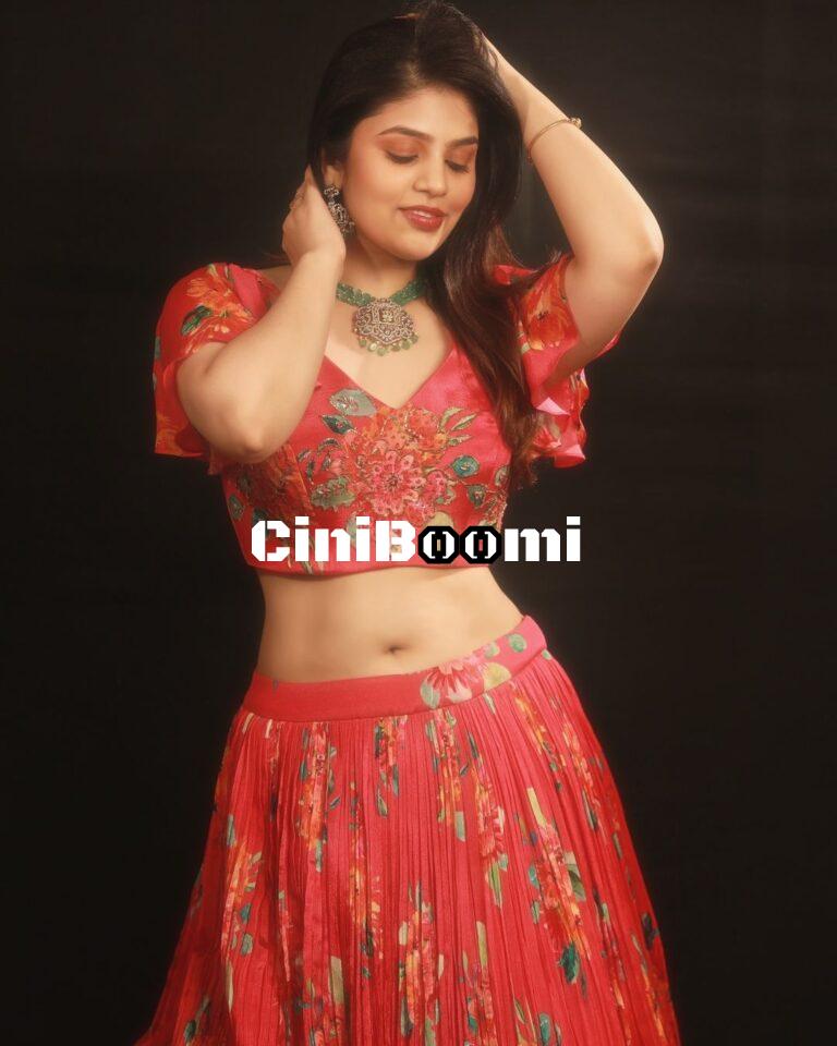 Actress Bandhavi Sridhar Exudes Charm In Beautiful Lehenga