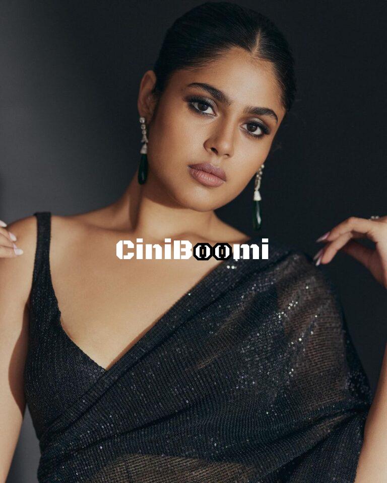 Actress Faria Abdullah Dazzles In Black Saree