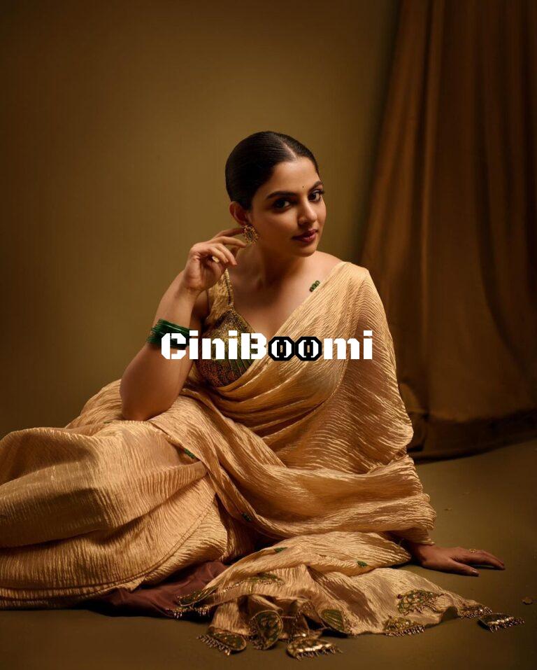 Actress Nikhila Vimal Personifies Elegance In Saree