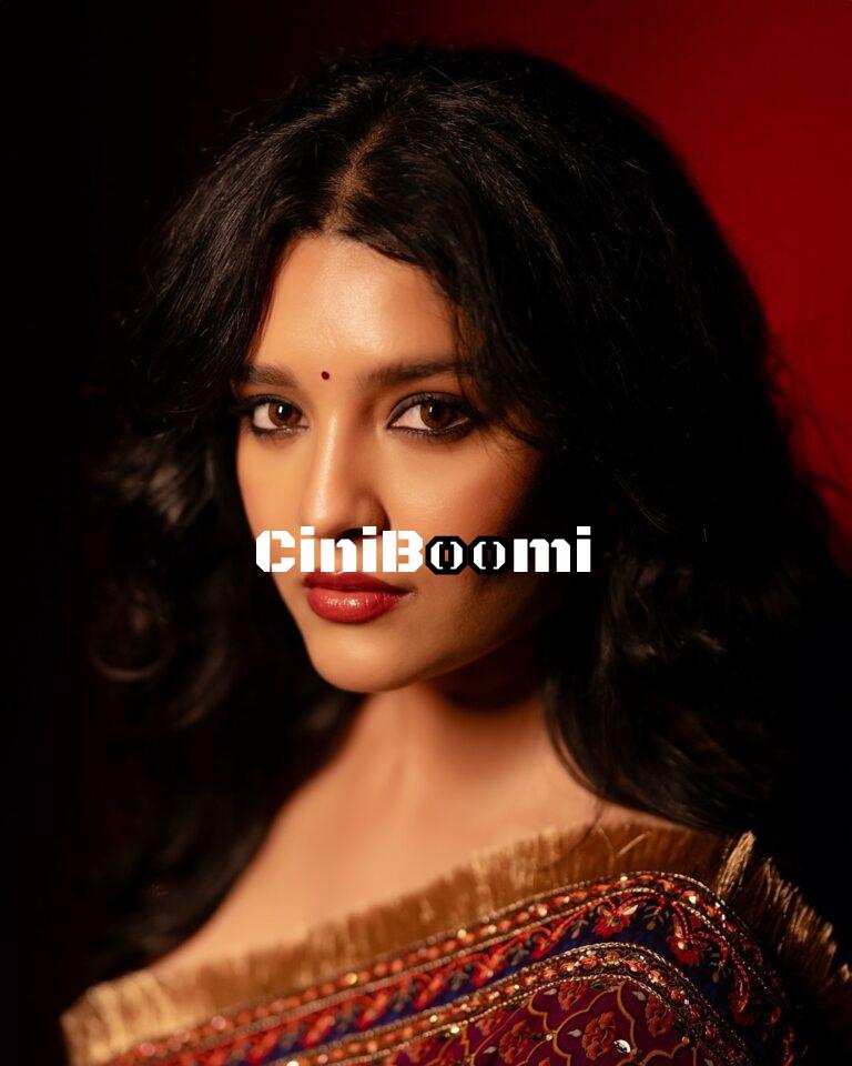 Actress Ritika Singh Exudes Elegance In Saree