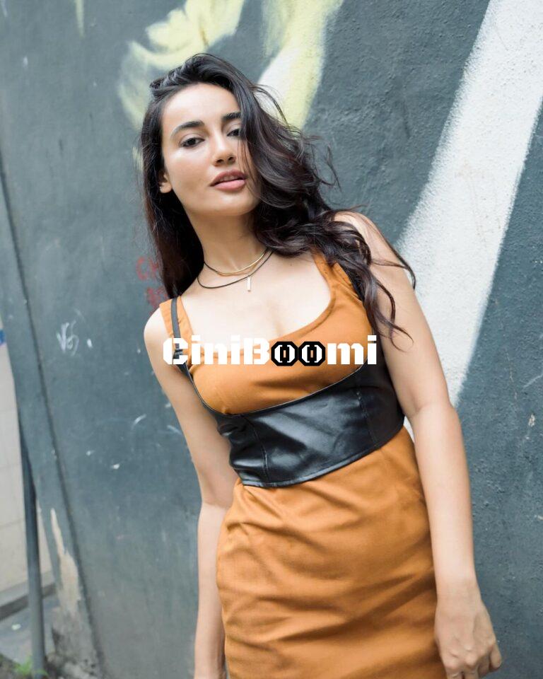 Actress Surbhi Jyoti Oozes Class In Her Latest Clicks