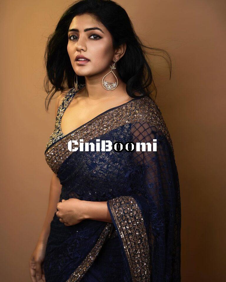 Actress Eesha Rebba Looks Flawless In Saree