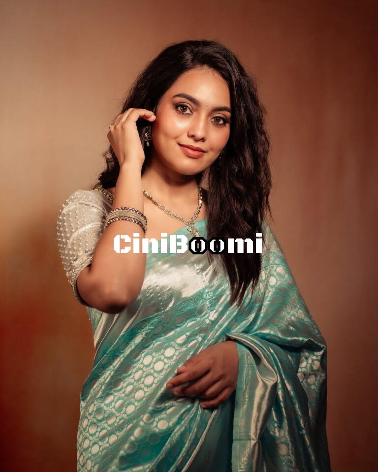 Actress Pavithra Janani Shines Radiantly In Beautiful Saree